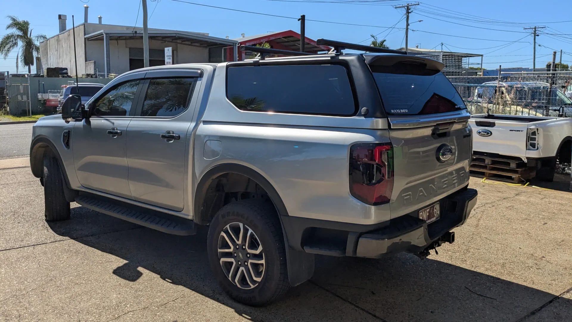 Maxliner - Venture Canopy - 1